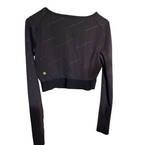 Lululemon Women's Standard M Black Cropped Long Sleeve Top Special Edition